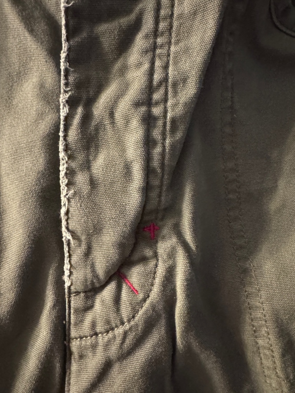 Guess 90’s Y2K Men's Olive Green Button-Fly Destressed Chinos - Picture 9 of 14